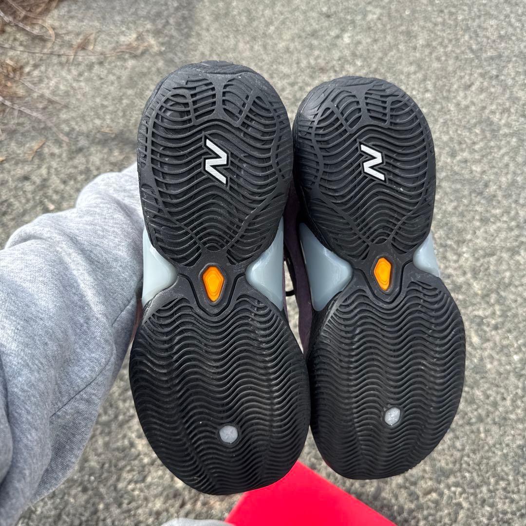ニューバランス バッシュ FRESH FOAM BB V3