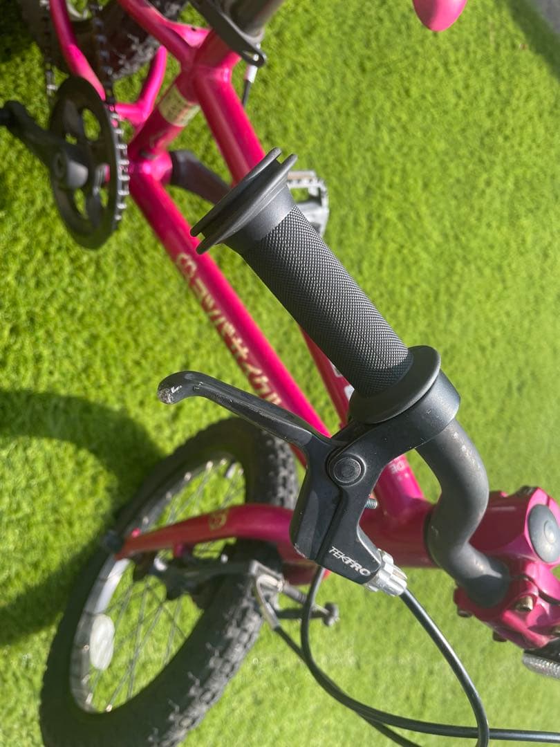 【うなぎ】ヨツバサイクル【クリスタルピンク】　キッズバイク 16インチ