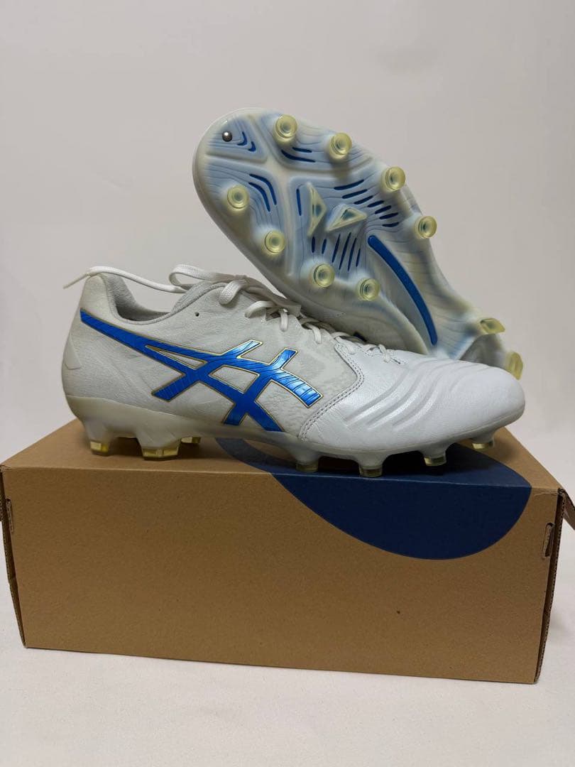 ASICS TARTHERZEAL サッカーシューズ 27.5cm