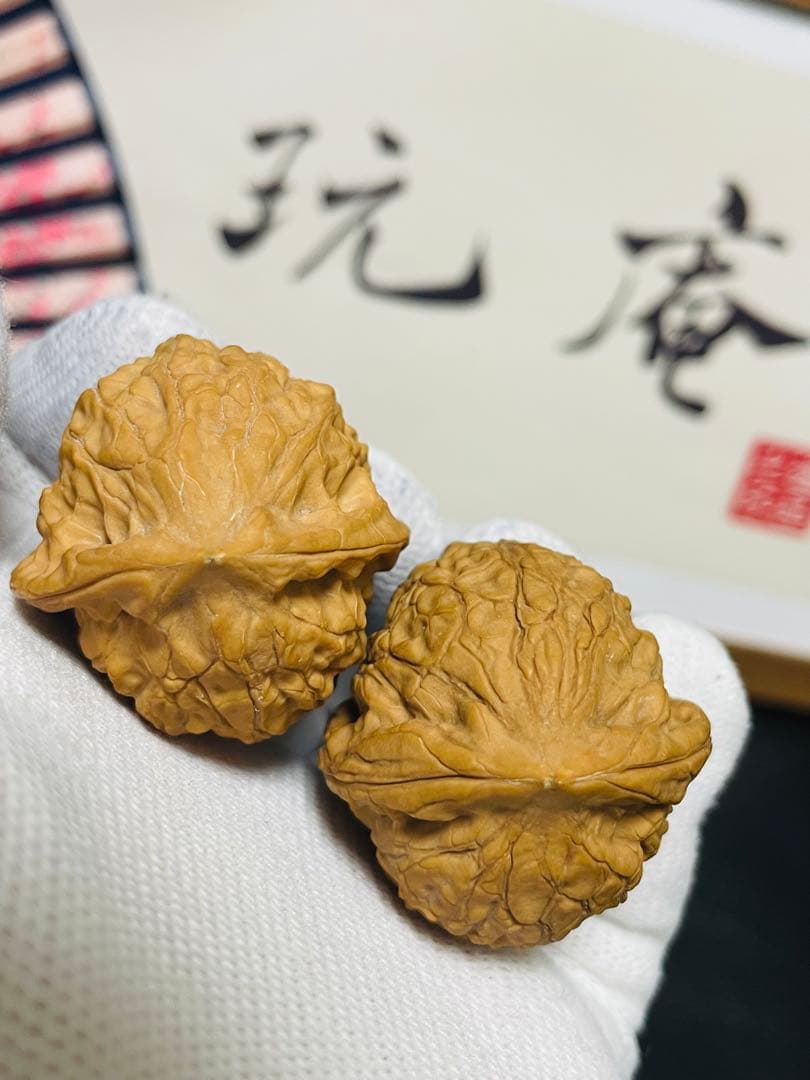 ❤️新入荷❤️No.653❤️文玩くるみ高級希少種センザンコウ（穿山甲）