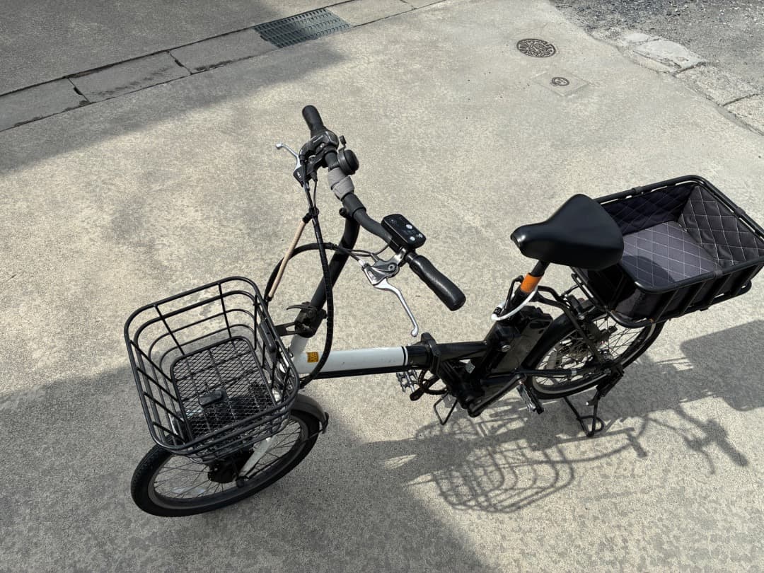 白黒　電動自転車　折畳　名古屋近郊送料込　大カゴ付　ペルテックPELTECH