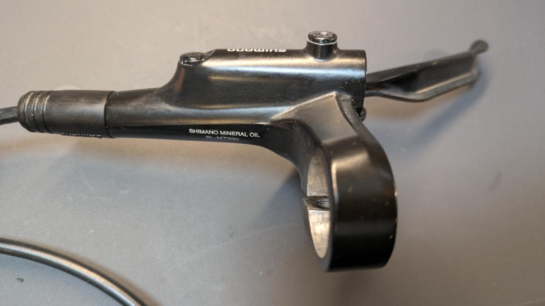 SHIMANO BL-MT200 油圧ディスクブレーキ　前後セット
