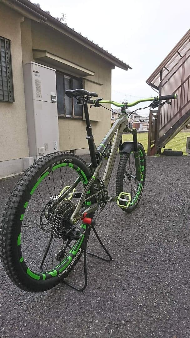 ★NTENSE&DVOコラボ27.5　フルカーボン世界限定100台！