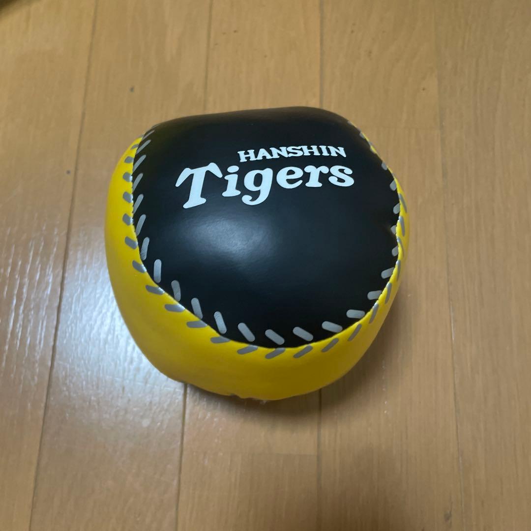 カバン、メガホン、帽子、ポンチョ、座布団、 クッションボール