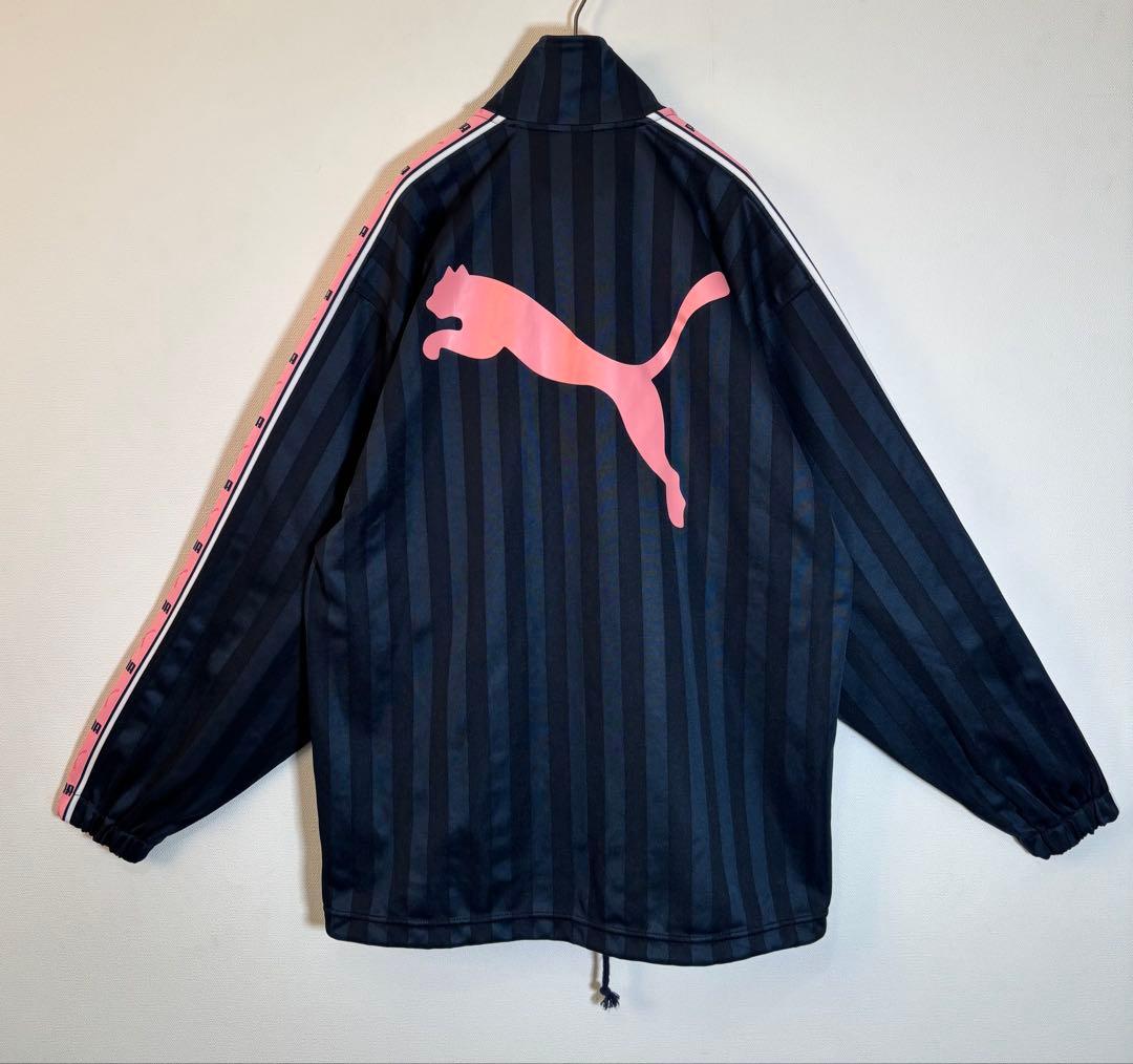 PUMAプーマ セットアップ　バックプリント　トラックジャケット　トラックパンツ