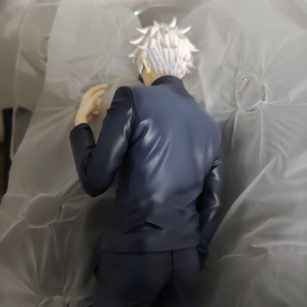 呪術廻戦 ARTFX J フィギュア 五条悟 高専Ver. 1/7 完成品
