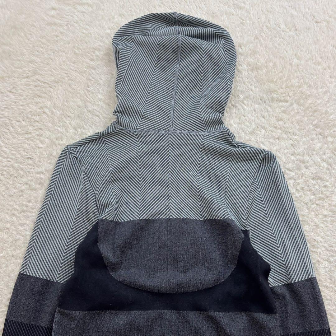アディダス×ステラマッカートニー【S相当】グレー系 ハーフジップパーカー