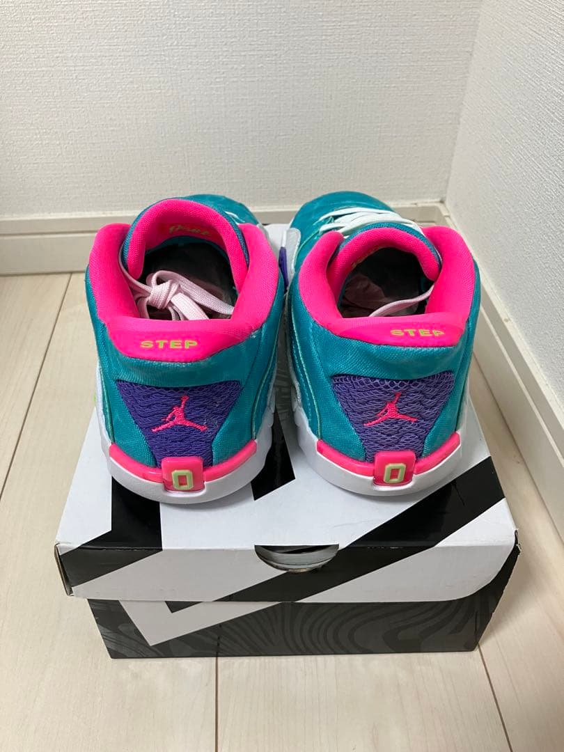 テイタム2 GS JORDAN 23.5センチ