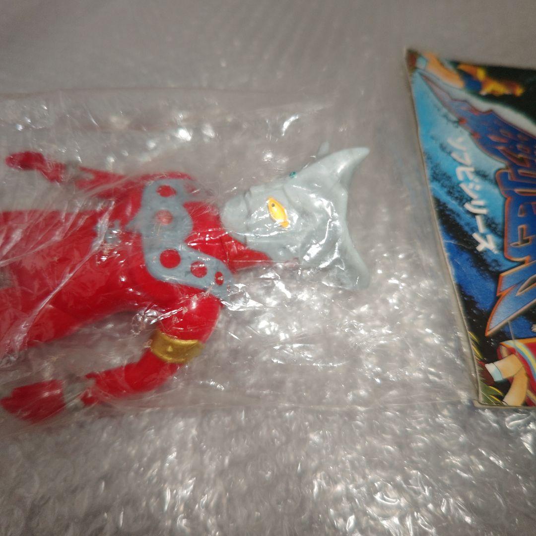 銀河連邦　ウルトラマンレオ　ソフビ
