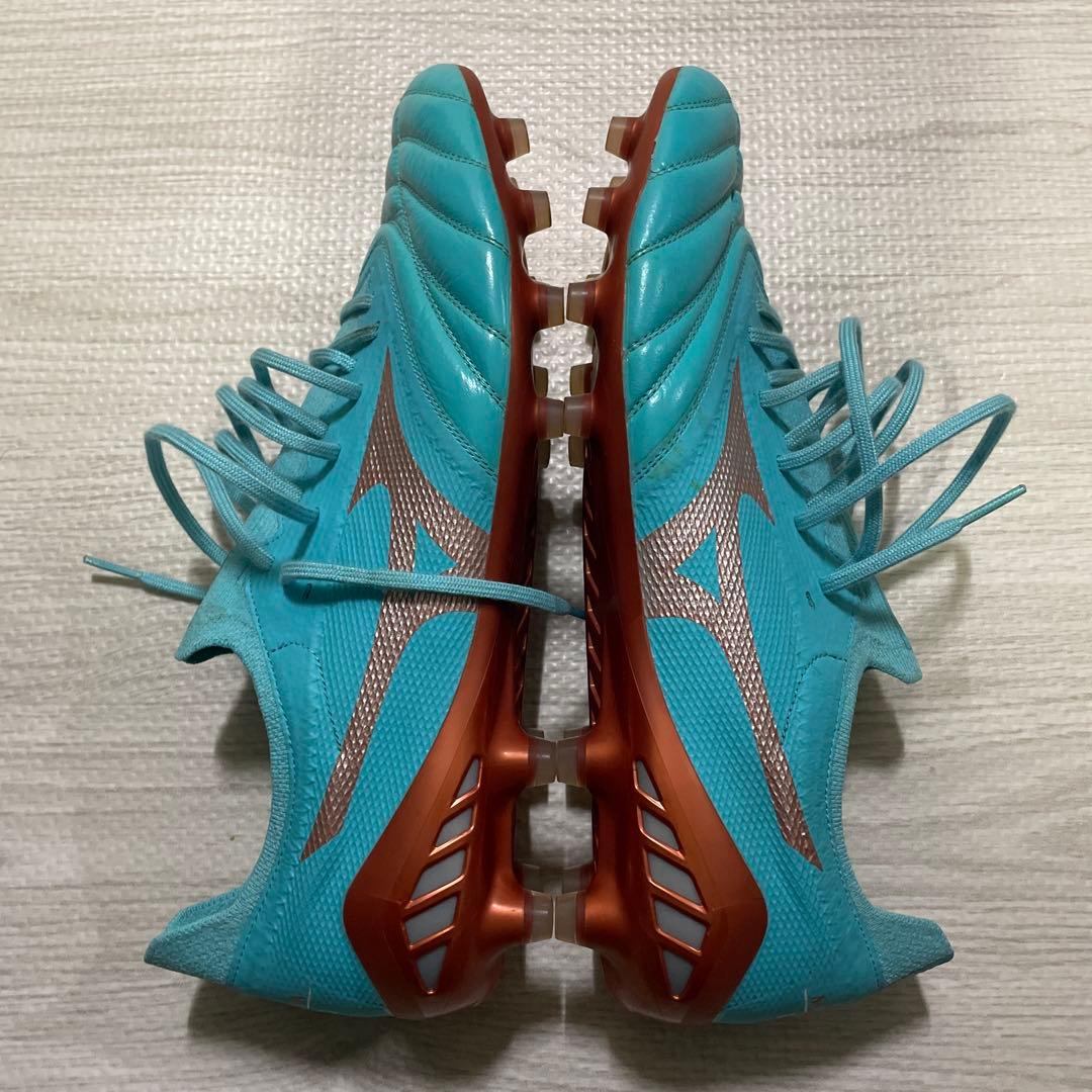 Mizuno Morelia Neo III ワールドカップモデル