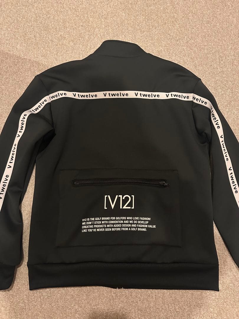 v12ウェア