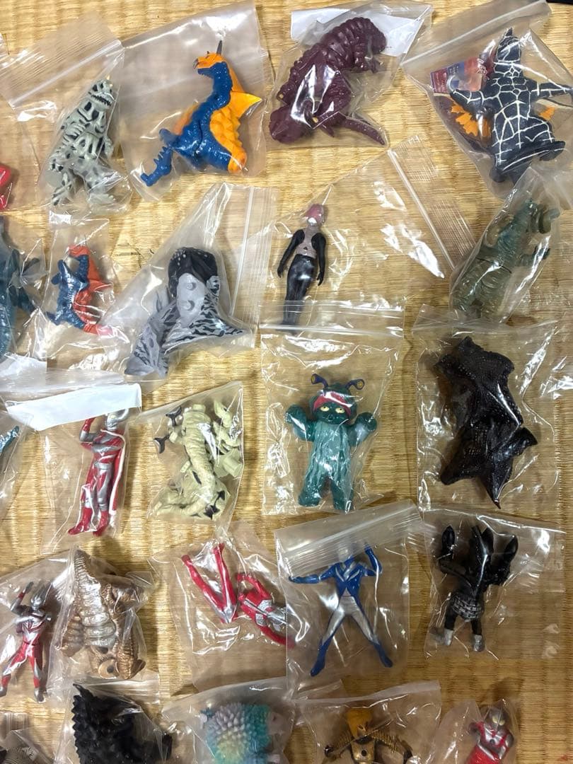 HGシリーズ　ウルトラマン　フィギュア40セットまとめ売り