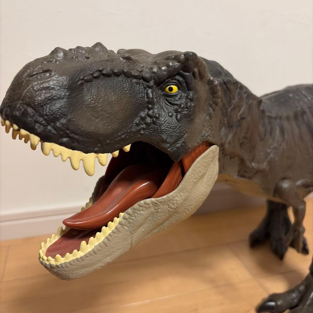 マテル　ジュラシックワールド　スーパービッグ！Ｔ－レックスⅡ
