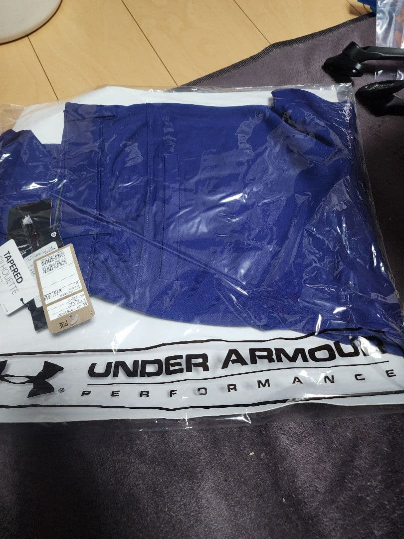 【新品未使用】アンダーアーマー ゴルフ用 テーパードパンツ 1378292 XL
