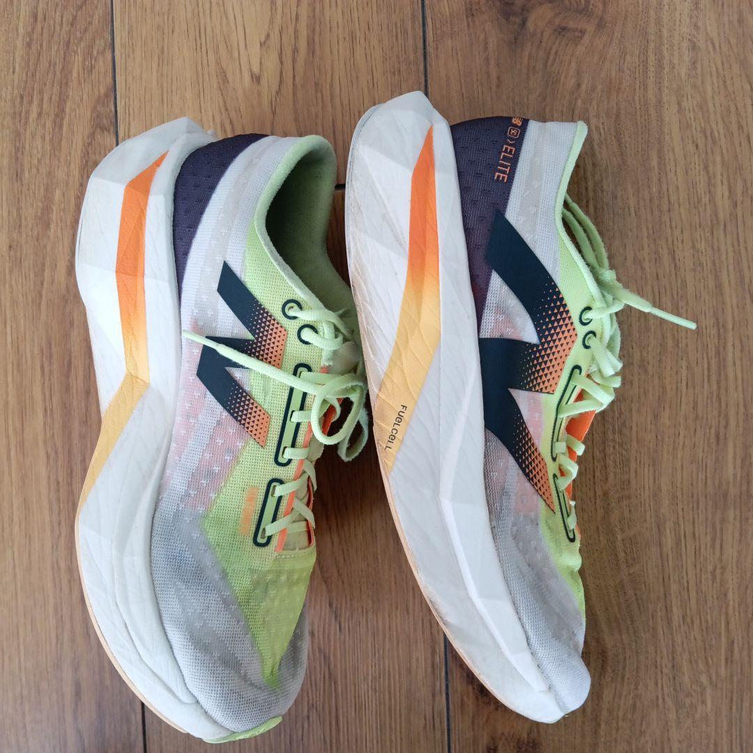 スパイク・シューズ FuelCell SuperComp Elite v4 26.0cm