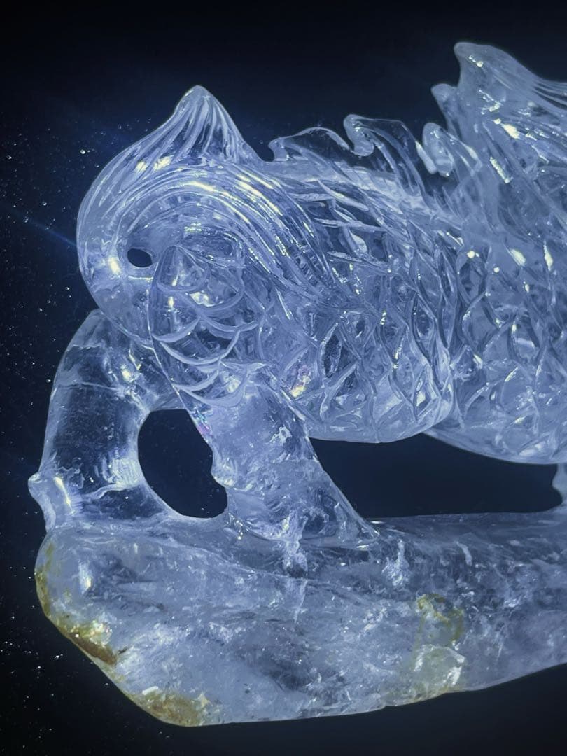 水晶　天然石　彫刻　彫り物　風水　クリスタル　縁起　置物　麒麟