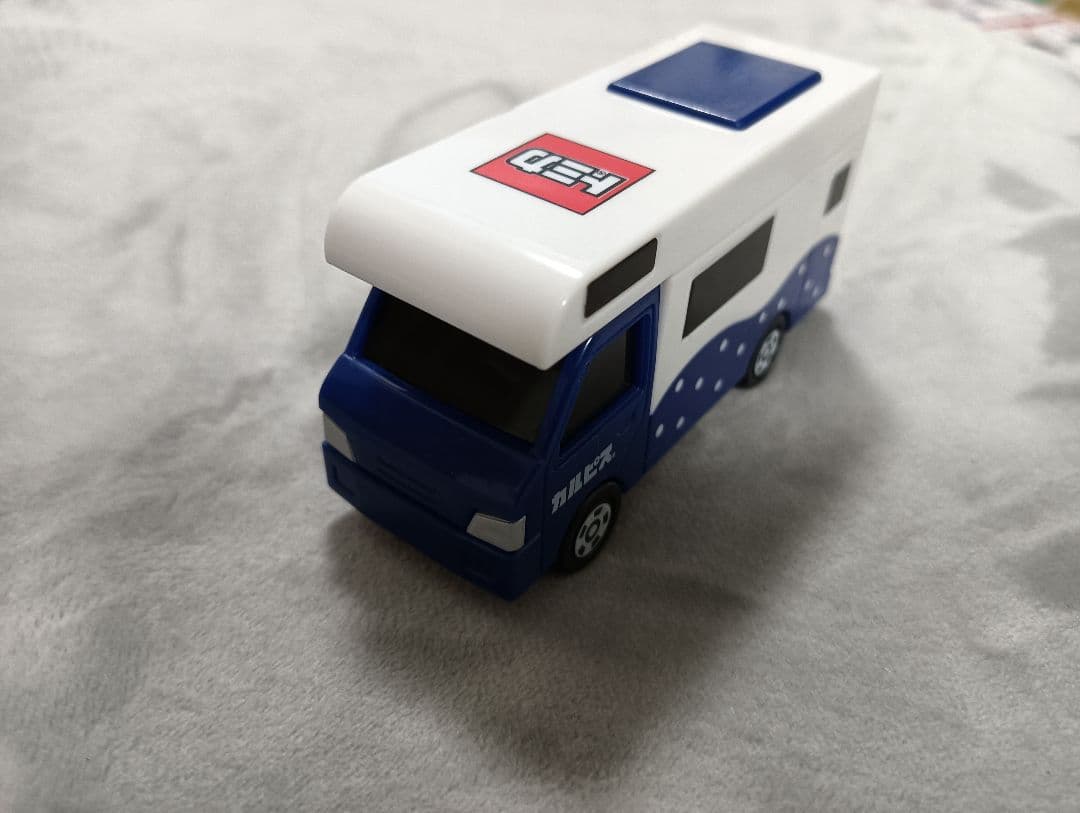 トミカ カルピスキャンピングカー
