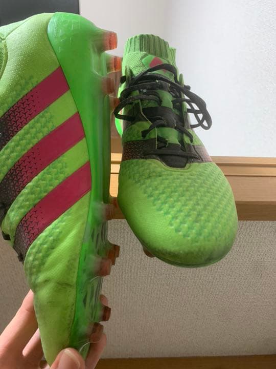 サッカー スパイク