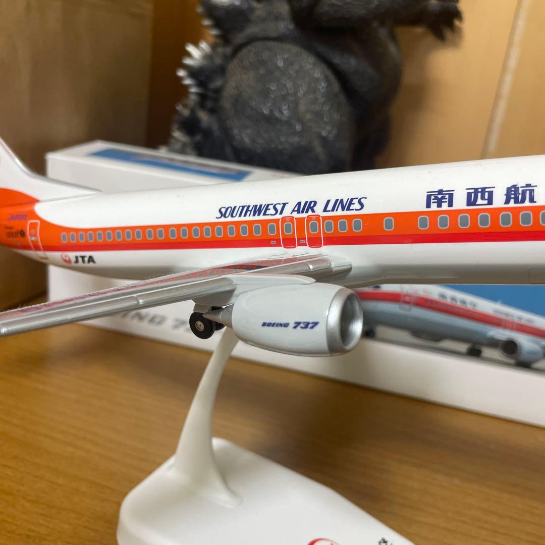 入手困難　美品エバーライズ　南西航空737-400 1/130