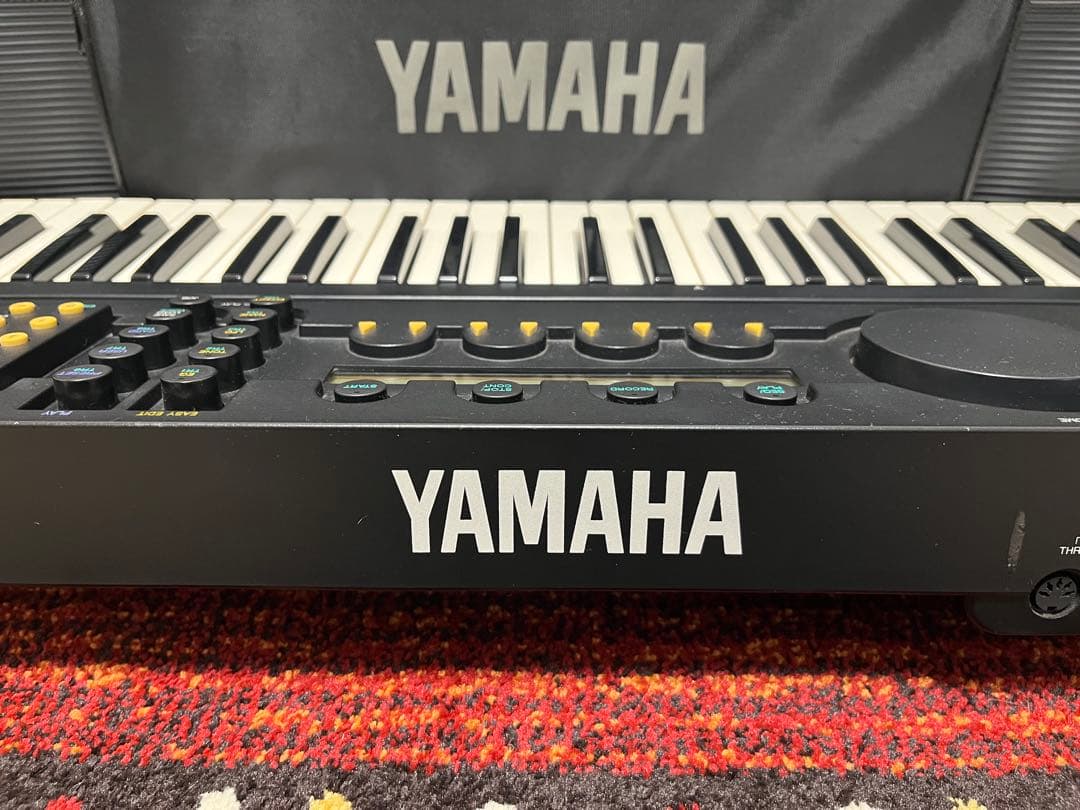YAMAHA EOS YS200 デジタルシンセサイザー 61鍵盤