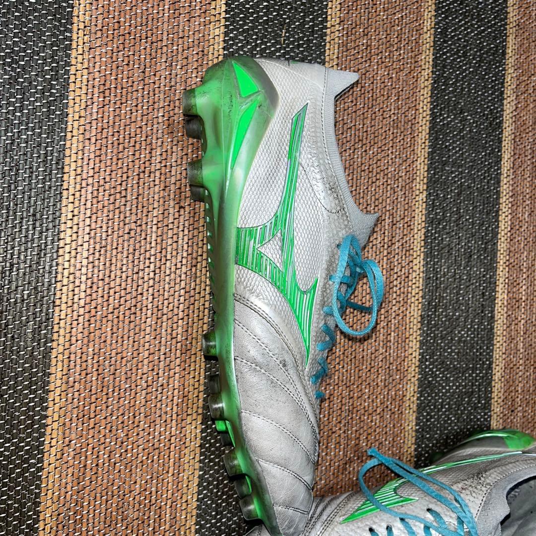 ミズノモレリアネオ4β