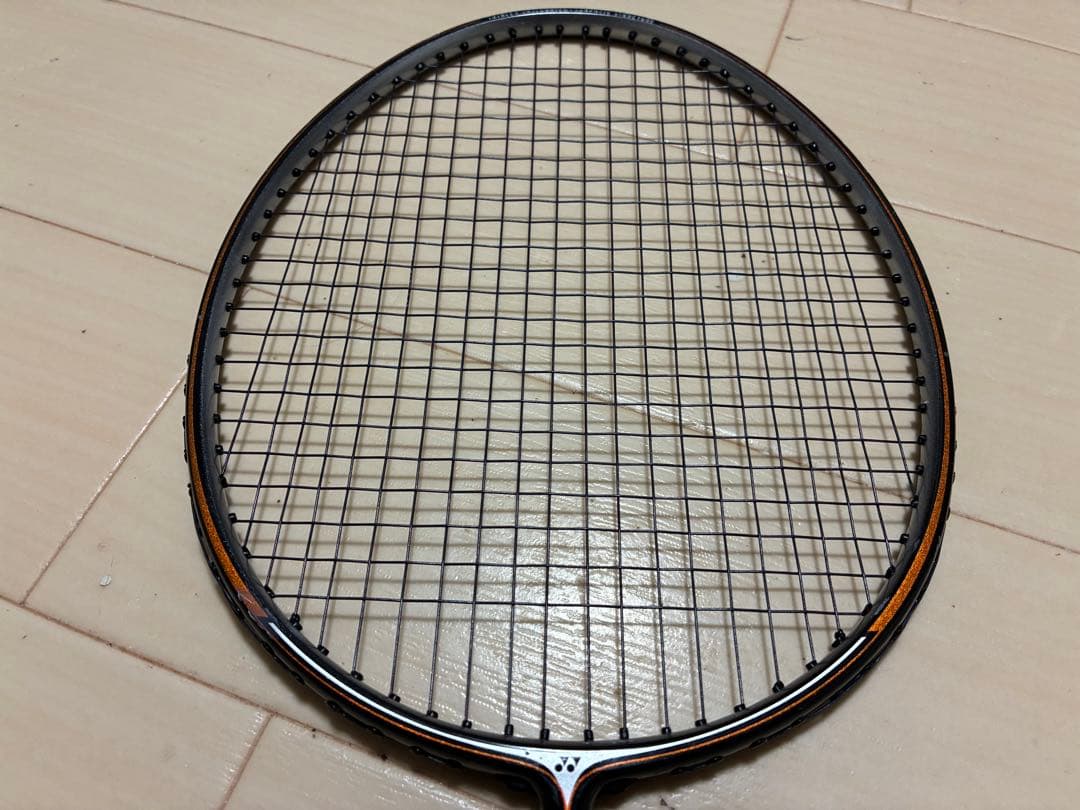 Carbonex 20 バドミントンラケット