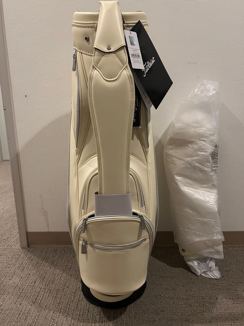 メルセデスベンツ×タイトリスト　今期限定キャディバッグ　レモン　新品撮影のみ開封