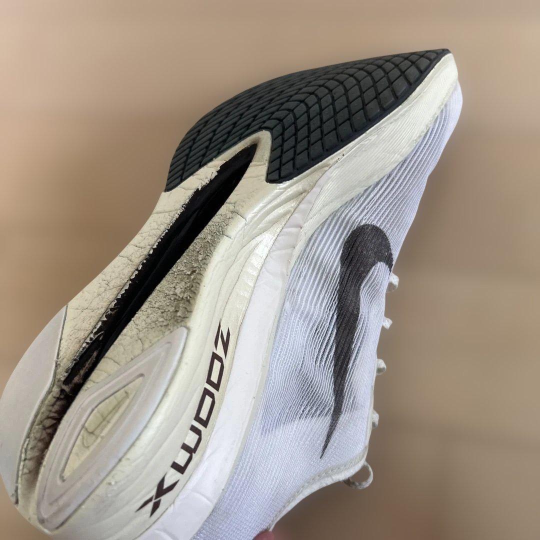 Nike VAPORFLY04 25.5cmランニングシューズ