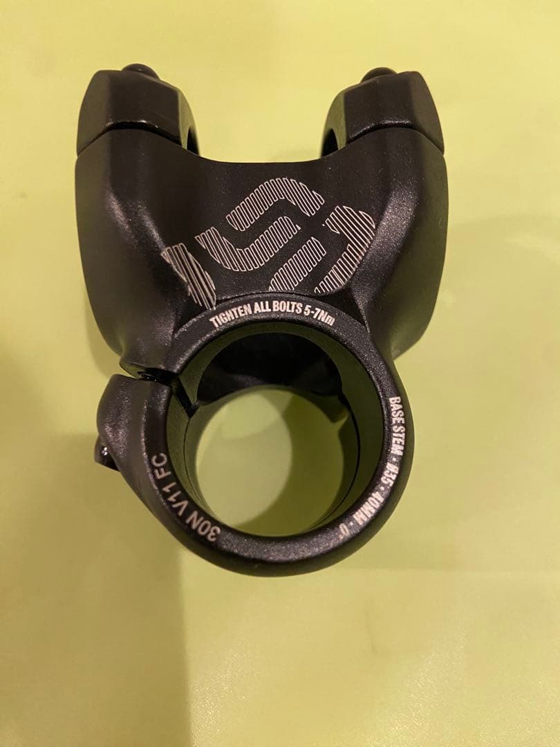 e*Thirteen ステム クランプ径φ35 40mm