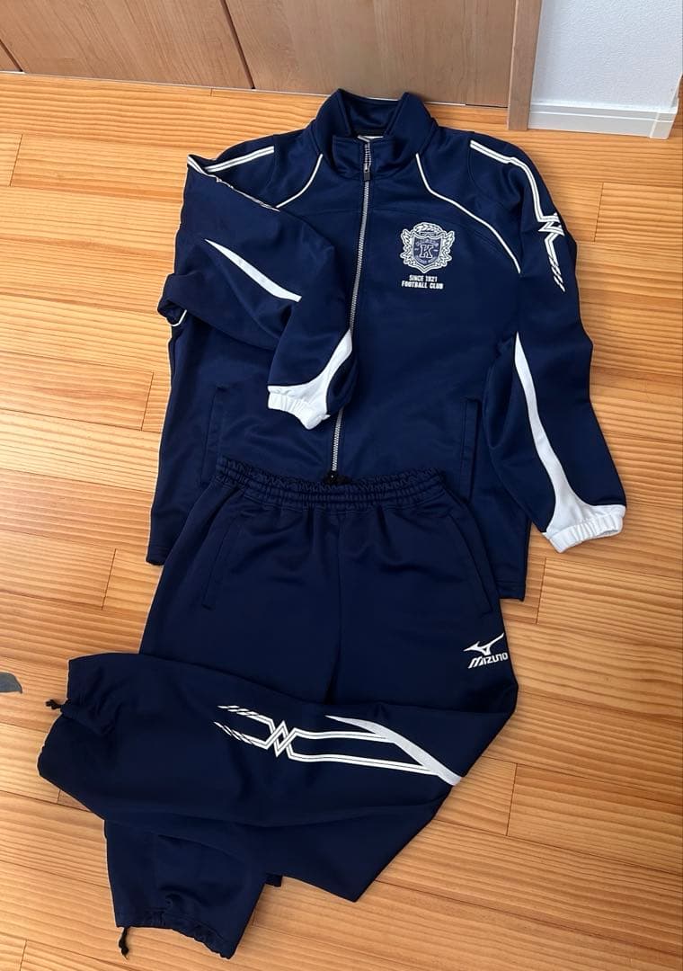 Mizuno 関西大学サッカークラブ ジャージセット　支給