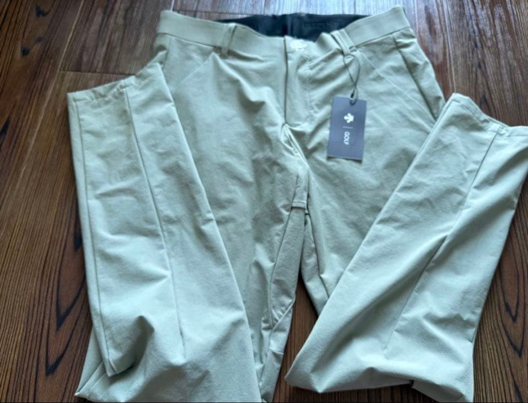 【新品】DESCENTE ゴルフパンツ ライトグリーン