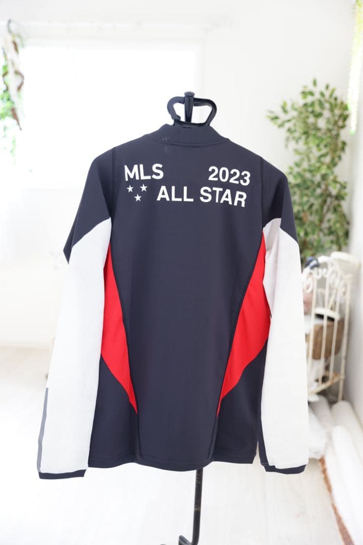 Adidas MLS オールスタージャケット（Marvel Anthem）