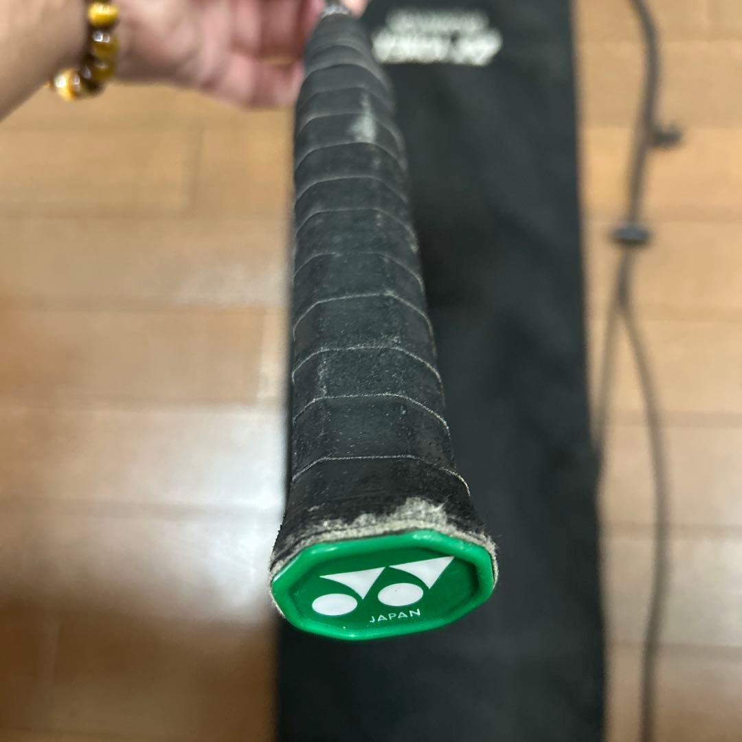 YONEX VOLTRIC 80 バドミントンラケット ケース付き