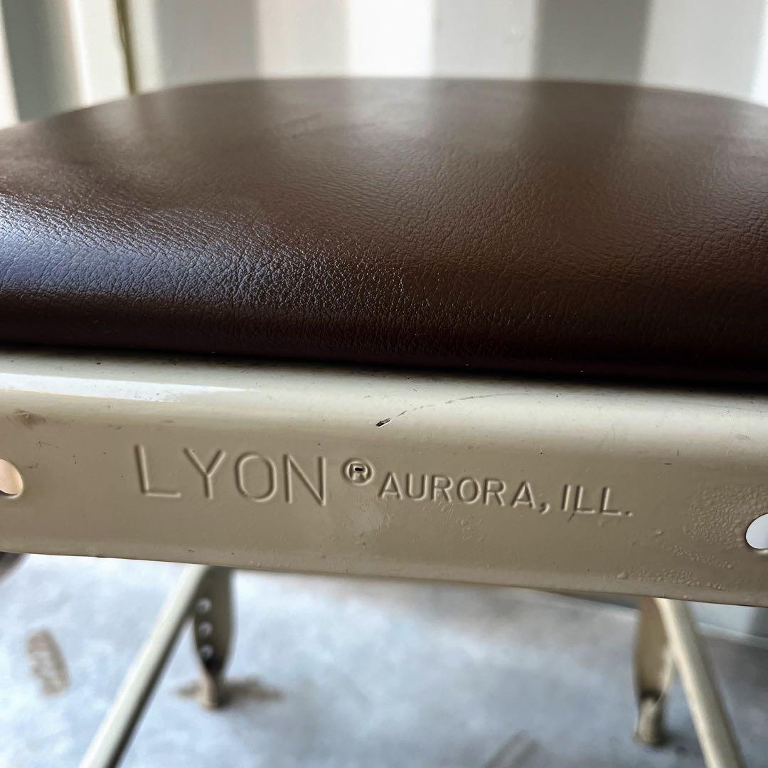 取付無料！LYON パシフィックファニチャーサービス 工場用スツール 茶 2脚✨