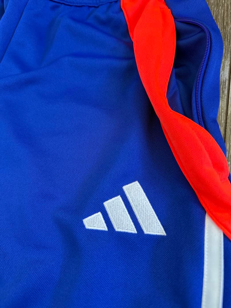 新品特価 adidas テイロ サッカー ジャージ トレーニング 上下セット M