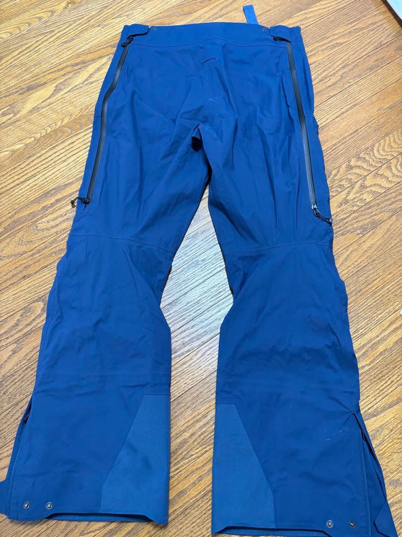 THE NORTH FACE STEEP SERIES フューチャーライトパンツ