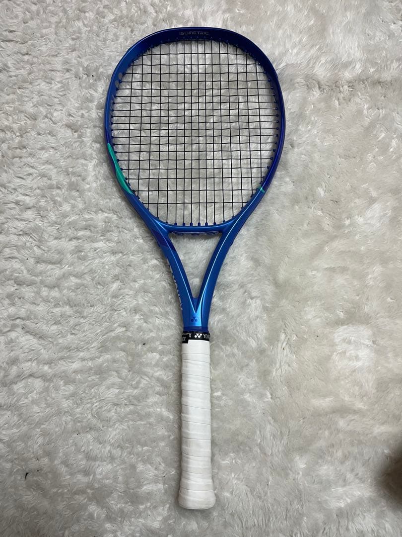 ラケット(硬式用) 2025 YONEX EZONE 100