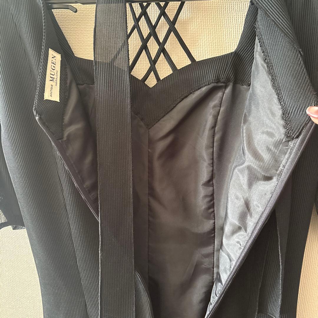 美品【used】MUGEN首元クロスデザイン社交ダンスドレス半袖BLACK