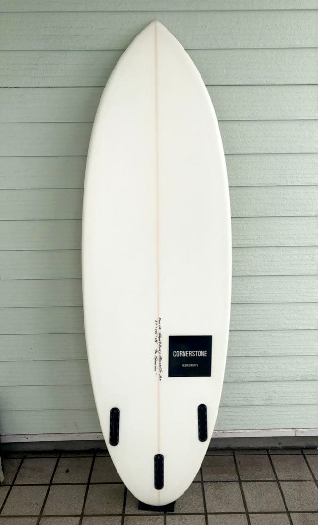 サーフィン・ボディボード CORNERSTONE surfboard 5'7