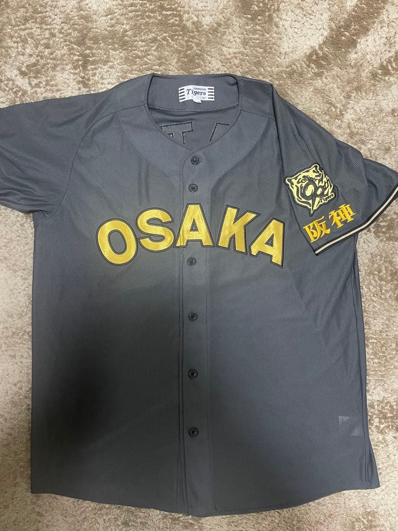 新品 阪神タイガース 佐藤輝明 B-LUCK DYNAMITE ユニフォーム O
