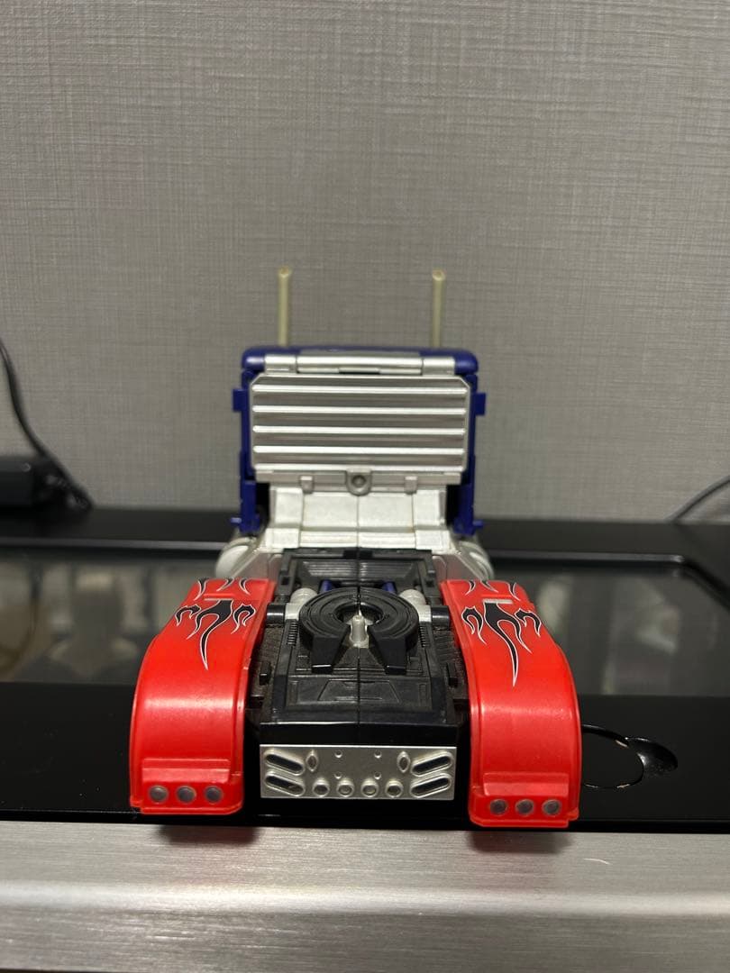 RA-24 バスターオプティマスプライム フィギュア