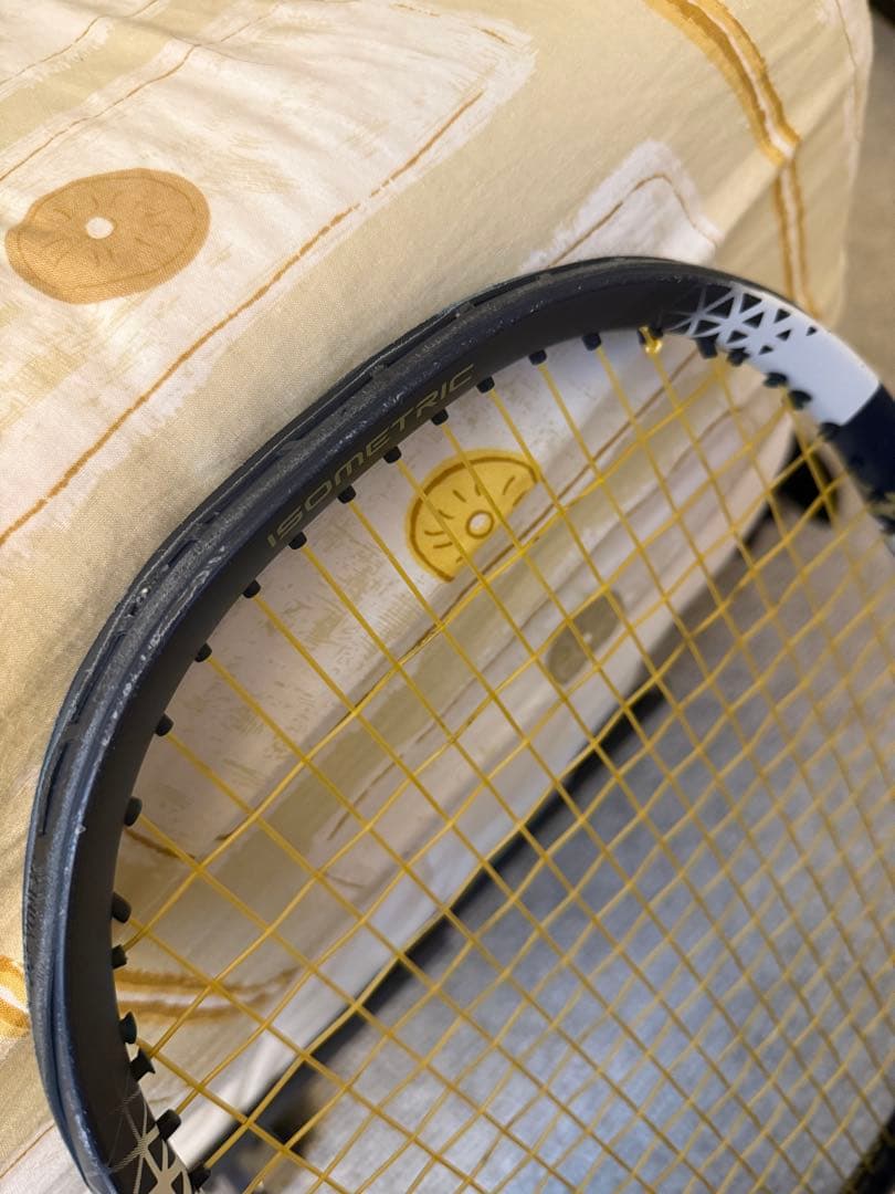 YONEX ASTREL105 グリップ1