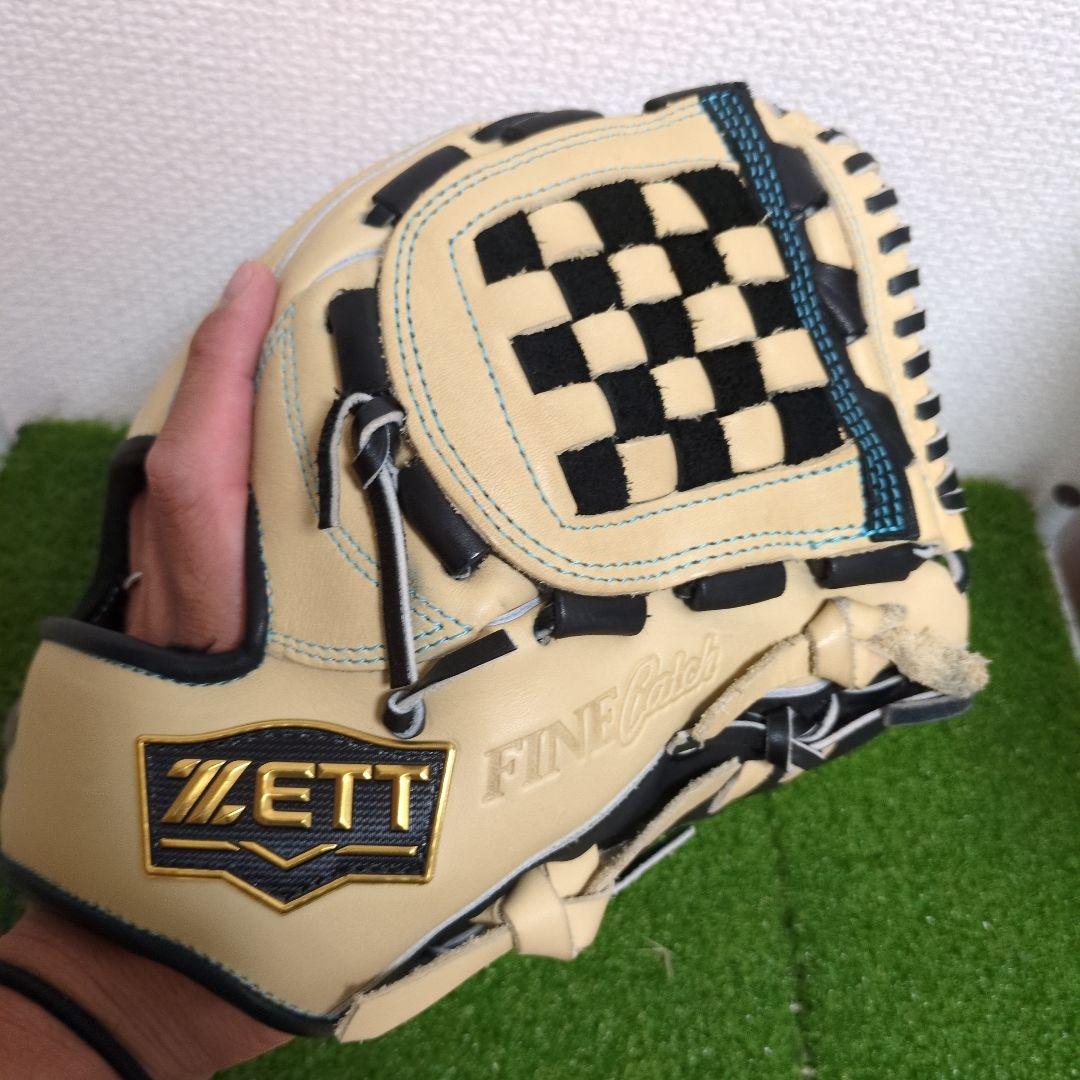 【即戦力】ゼット 軟式用　カラーグラブ ファインキャッチ 右投用