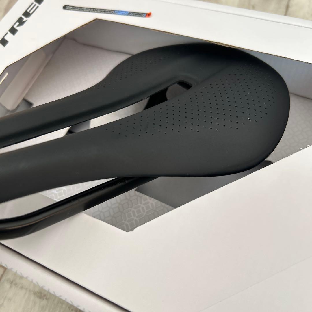 TREK RSL サドル ボントレガー BONTRAGER 135mm カーボン