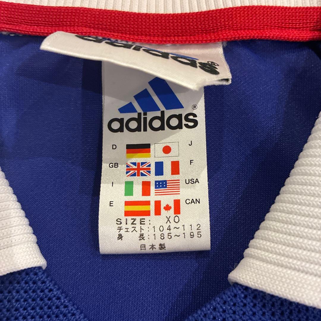 adidas サッカー　代表ユニホーム