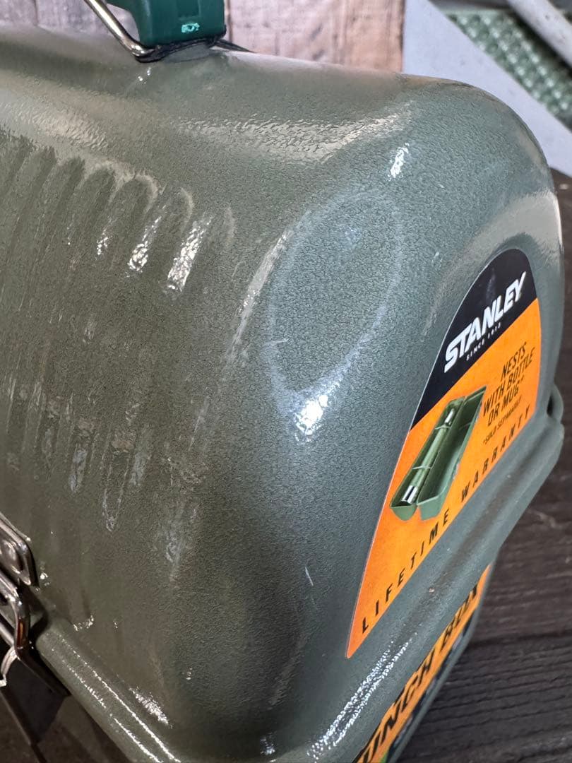 【正規品　新品】STANLEY スタンレー　ランチボックス 9.4L カーキ