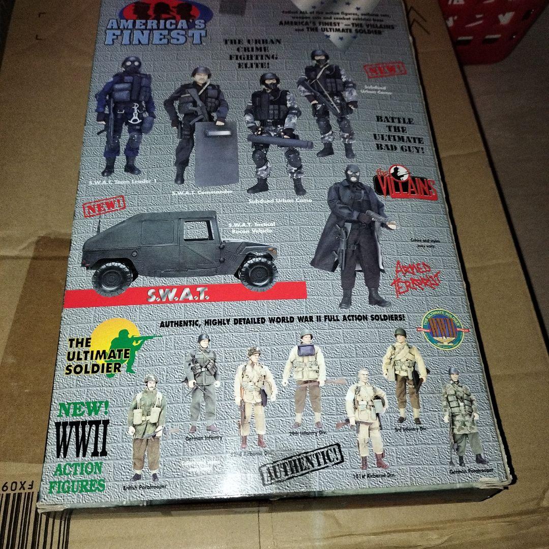 The Villains ARMED TERRORIST テロリスト　フィギュア