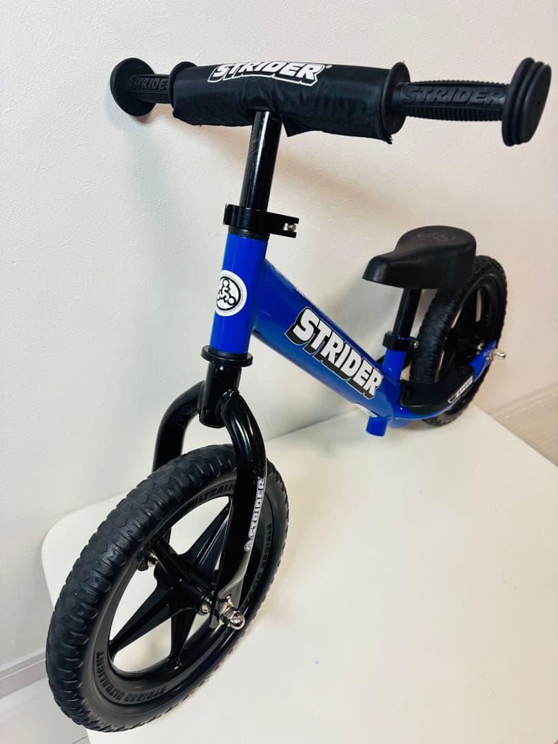 ストライダー 12 スポーツ ブルー