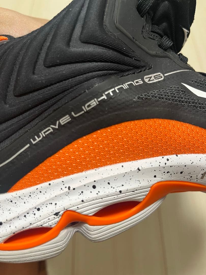Mizuno Wave Lightning 8 バレーボールシューズ