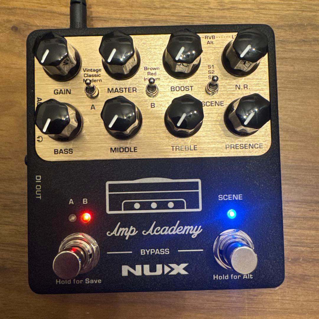 nux amp academy (箱＋Yケーブル)